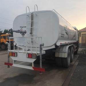 Secondhand Howo 375 Diesel Delivery Truck Fuel Tanker Sinotruk 8x4