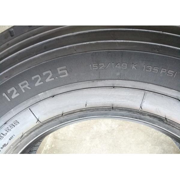 Exclusive Trailer Radial Truck Tires Black Color Reduces Irregular Worn 12R22.5