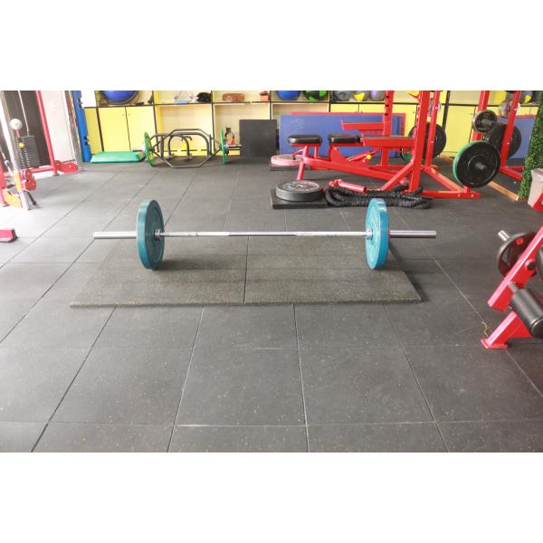 500X500X20mm Sports Floor Tiles Breathable Rubber Gym Mats Customized
