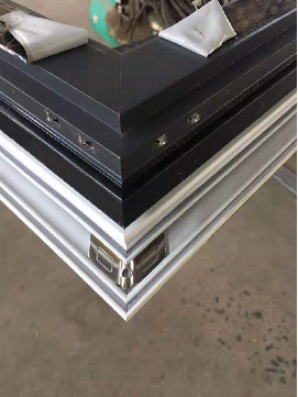 Aluminum Cutting Saw Center For Window Doors Fabrication CNC Automatic Window Machine Center