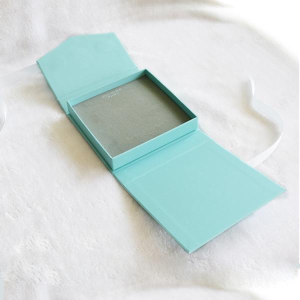 Luxury Paper Gift Jewelry Box Custom Logo Printed With Velvet Insert