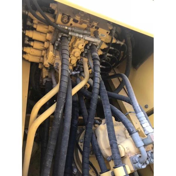 Used Komatsu PC210 crawler excavator sold at a low spot price