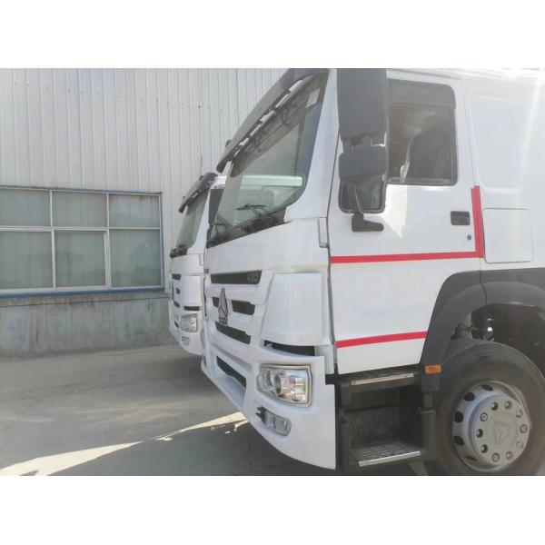 10tires Tractor Truck Heavy Duty Trailer Head Tractor Trucks Tire Design Radial HOWO 6X4