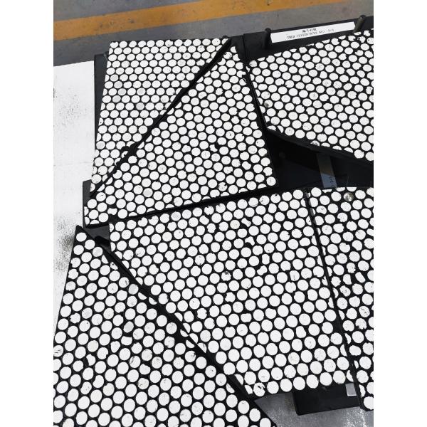 Hot Vulcanizing 99% Alumina Ceramic Liner Ceramic Wear Tiles