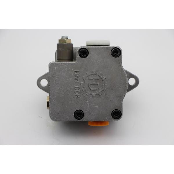 Hot sale good quality K3V112 gear pump plito pump for KATO HD700-5 excavator