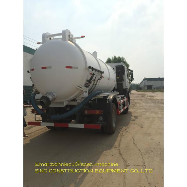 White Special Purpose Truck 4X2 8000 Liter Vacuum Sewage Suction Truck