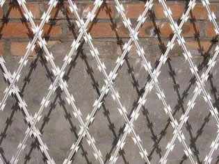 High Security Razor Wire Fence Welding Mesh 50mm*50mm