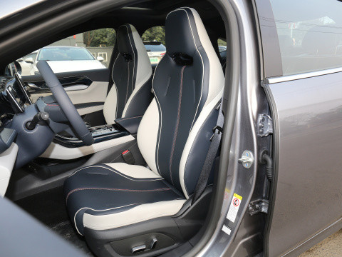 National VI BYD QIN PLUS 2021 EV DM-I 55KM 1.5L 81kW 4 Door 5 Seat Sedan