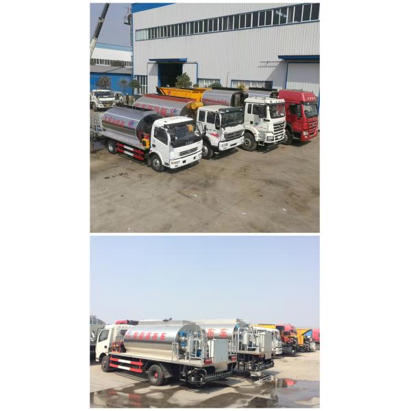 25000kg Sinotruck Howo Synchronous Chip Sealer Truck For Asphalt And Gravel Chips Spray