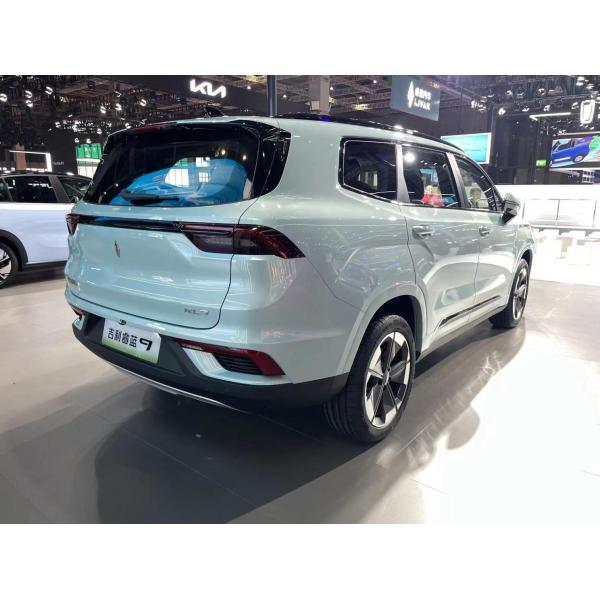 Unleash the Power of LIVAN 9 The 7-Seater Battery Electric Vehicle for Adult Drivers