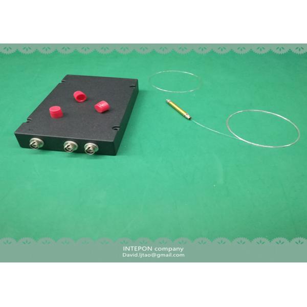 Fiber optic circulator, 1650nm, 3 ports, 1.4dB insertion loss, 28dB isolation.