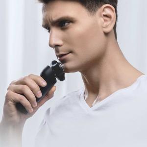Quality Triple Blade Mens Rotary Shaver , Waterproof Electric Razor Type C Rechargeable wholesale