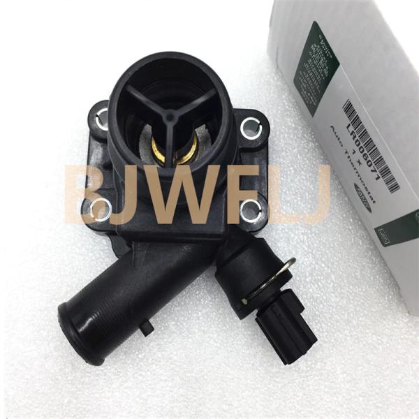 Auto Freelander LR2 3.2L Petrol Coolant Thermostat Housing 2008 LR006071