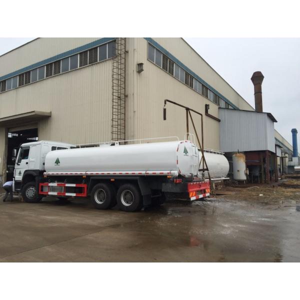 Sinotruk HOWO 6X4 25, 000 Liters Water Truck