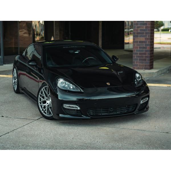 Rohana RFX10 Brushed Titanium Wheels