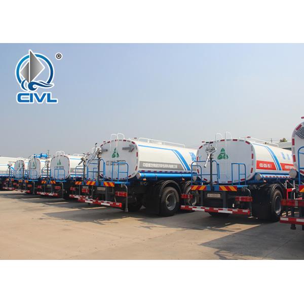 Sinotruk 6*4 Water Tanker / Oil Tanker Truck with EURO III Emission