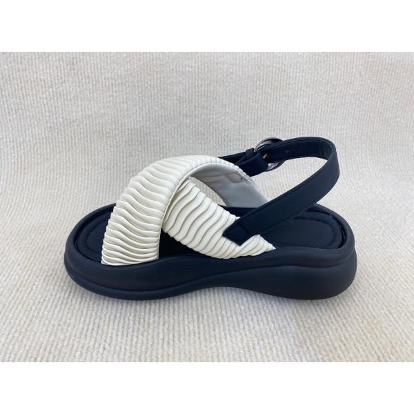 White Women Fashion Flip Flops With Flat Heel
