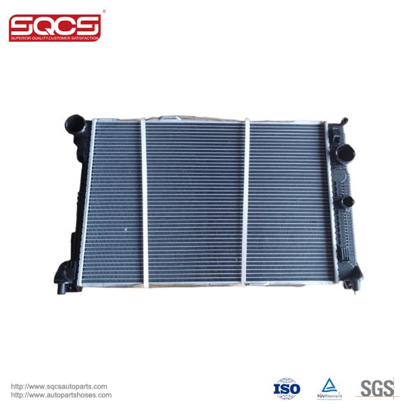 Mercedes Benz Radiator Replacement 2045003703 A2045003703 Water Cooling Year 2009-