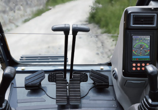 ZG480 Hydraulic Compact Crawler Excavator 280KW With Tumble Finished Hydraulic Cylinder