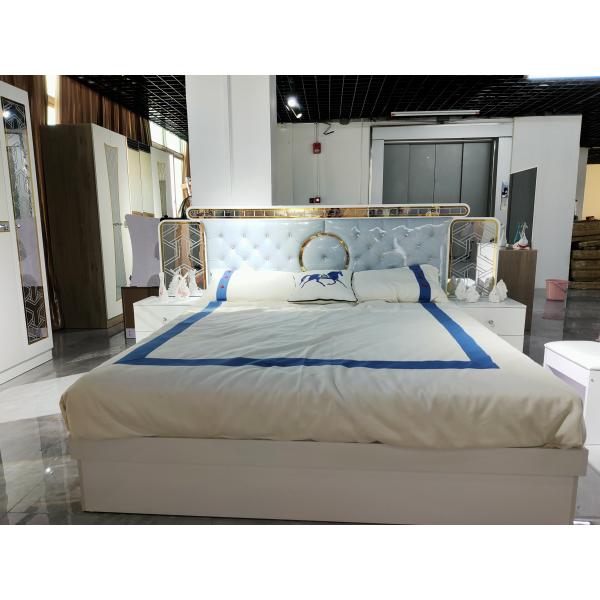 Chic Silver Bedroom Furniture Commercial Hotel Bedroom Furniture OEM ODM