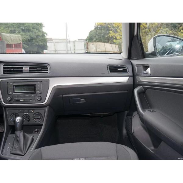 VW Lavida 2022 Version 1.5L Compact Sedan Cars 6 Gears AT 113HP New Or Used