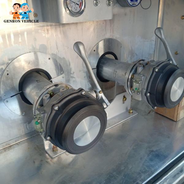 3 Axles 42000L Beautiful Mirror Aluminum Liquid Tanker Trailer Exported To Saudi Arabia