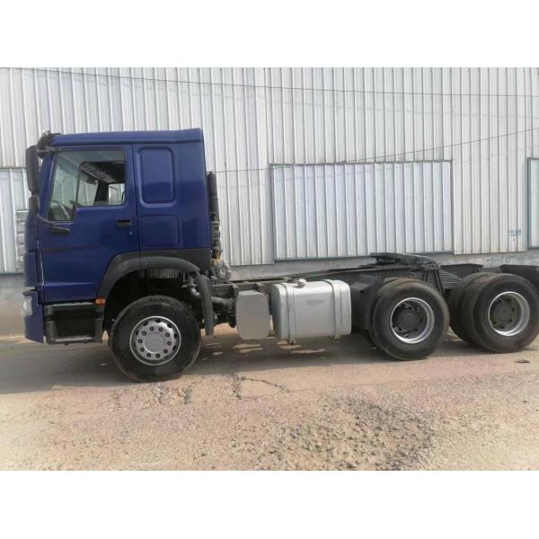 Manual Gearbox Diesel Blue Sinotruk HOWO 6*4 Tractor Truck for Transportation Solutions