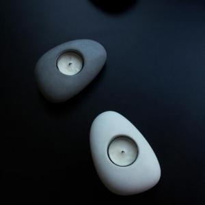 Quality Stone Shape Fragrance Ceramic Candle Holders For Wedding Decoration Elegant Design wholesale