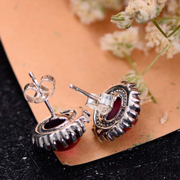 Women Retro Earrings 925 Sterling Silver Synthetic Ruby Stud Earrings (044760)
