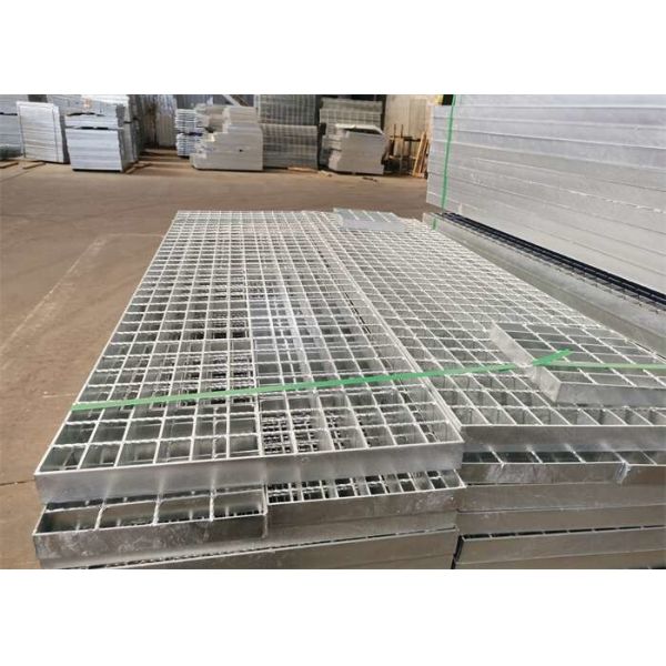 Hot Dip Galvanized Steel Driveway Grates Grating 25*3mm Customized Shape