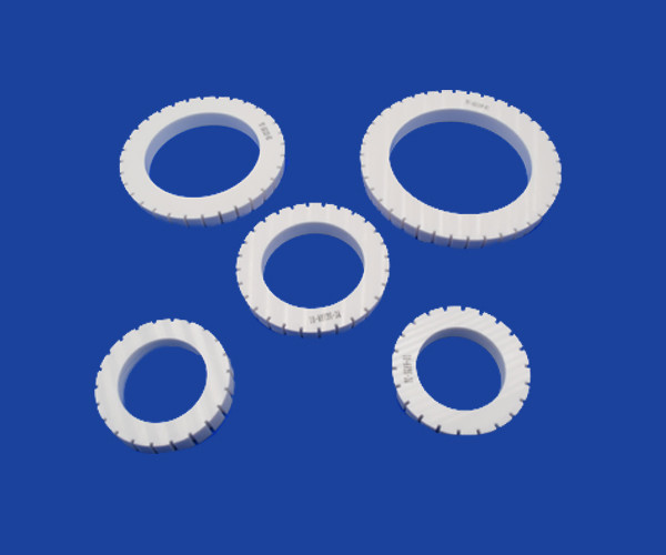 Round Alumina Ceramic Parts Plate High Temperature Ceramics Machining Service