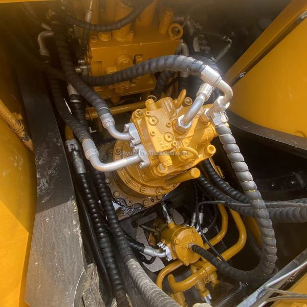 Sany Sy 215 Excavator 20Ton Second Hand SANY 205 215 235 Medium Excavators 2023 Year