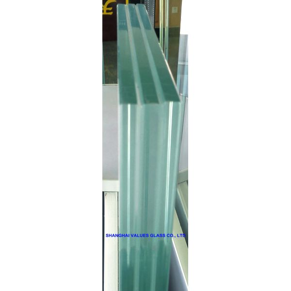 Multi Color Laminated Glass Sheets High Safety For Avoid Causing Injury
