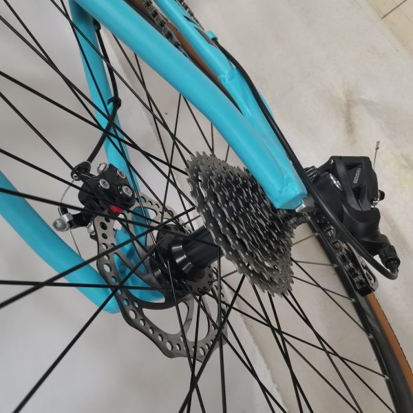 Professional 700c Trek Bike Road Bikes With Michanical Disc Brake And 18 Speed Gears