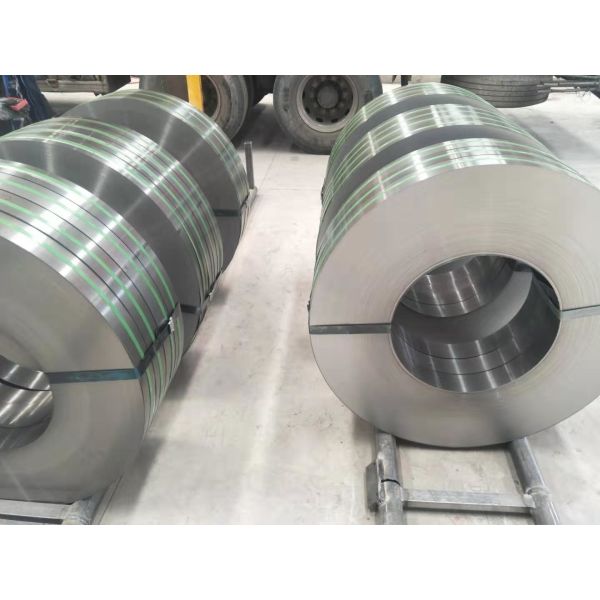 Low Carbon Cold Rolled Steel Strip , Bright Annealed Thin Steel Strips / Sheet