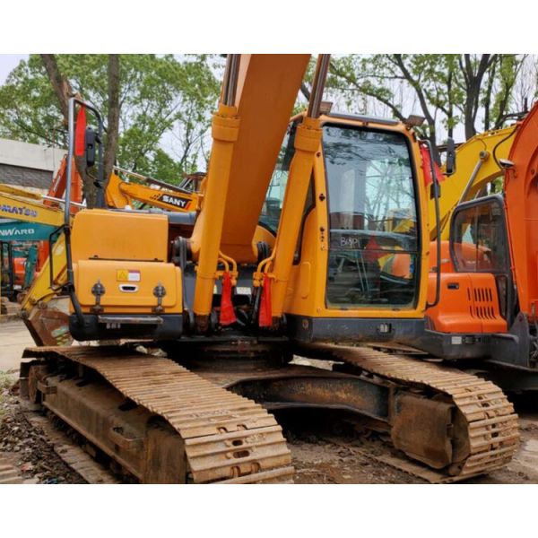 21 Ton Used Hyundai 215 Excavator R215-9 Second Hand Diggers With Original Pump