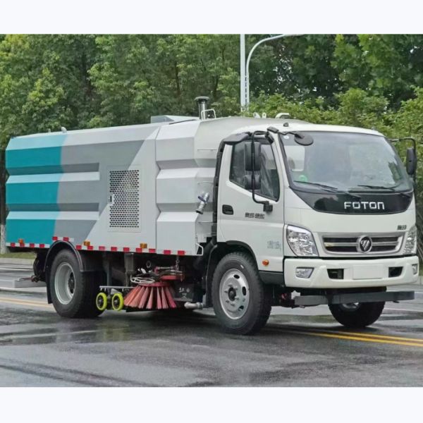 Street Sweeper 2600mm Wheel Base Road Washing Truck - BJ1045V9JB3 Chassis