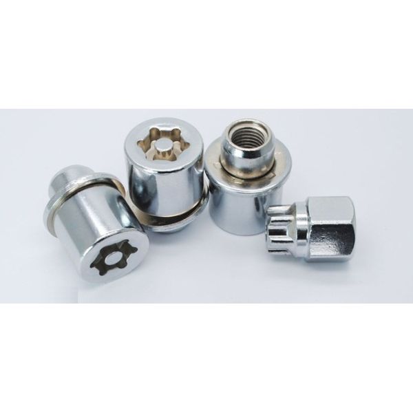 Durable Locking Wheel Nuts , Wheel Stud Replacement For Toyota / Mitsubishi / Lexus