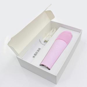 Quality skin beauty instrument paper face massager packaging box with window wholesale