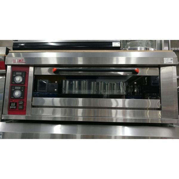 Gas / Electric Baking Ovens Mechanical Control Independent Temperature Selection Each Chamber Holds 2 of Baking Sheets