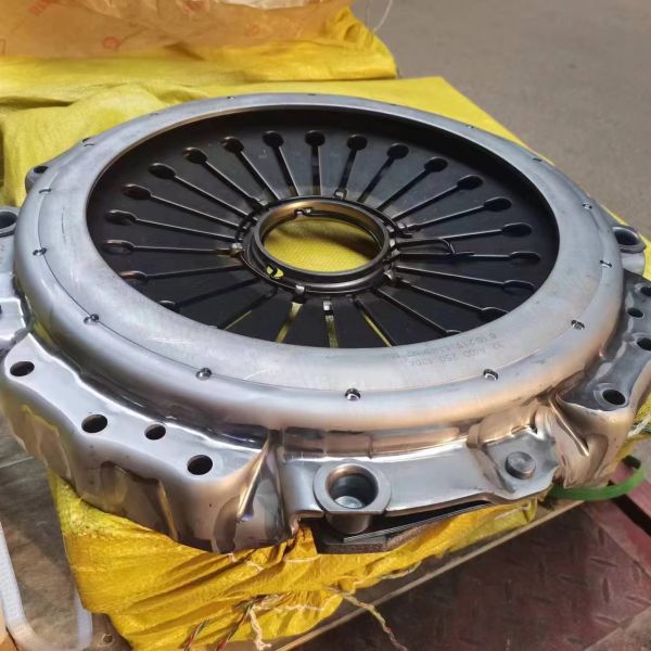 Iron Truck Parts Clutch Kit for Volvo FH400 F12 FH12 FL12 3400700348 3400700427 3488019032