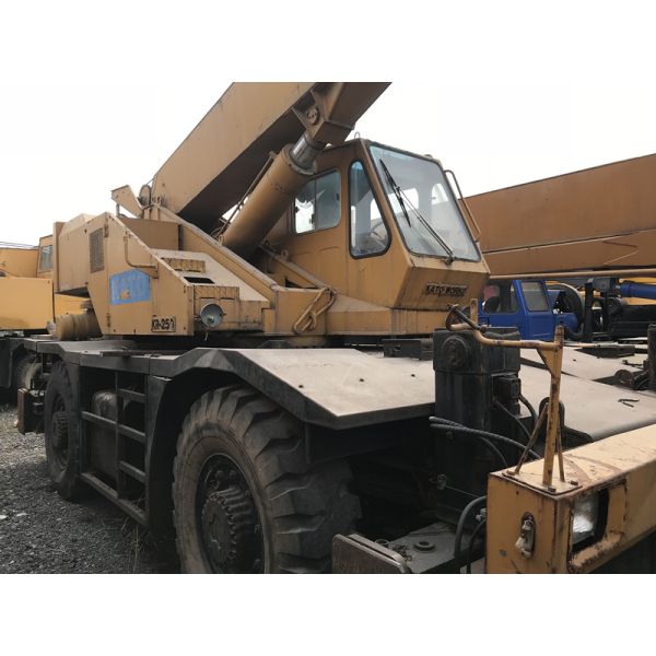 KATO KR-250 25 Tonne Second Hand All Terrain Mobile Crane 4 Sections Boom
