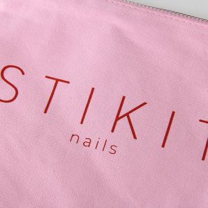 Quality Custom Logo Makeup Pink Zipper Packaging Bag For Cosmetic wholesale