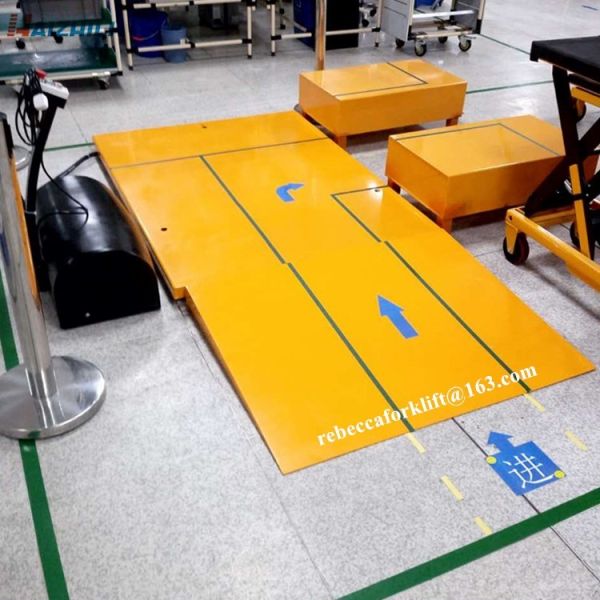 Yellow Electric Static Scissor Lift Table With Low Profile Hydraulic Pump