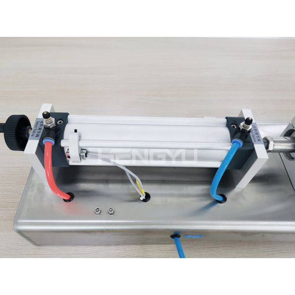 Good Price Semi Automatic Small Liquid Water Bottle Packing Machine