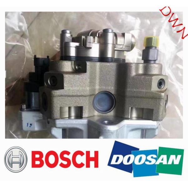 BOSCH Diesel engine parts fuel injection pump 0445020031 = 65.10501-7001A for Korea Doosan Excavator