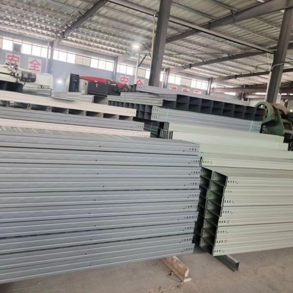 Molded Wall Mounted Cable Tray Support 50mm UV Resistant And Easy To Install