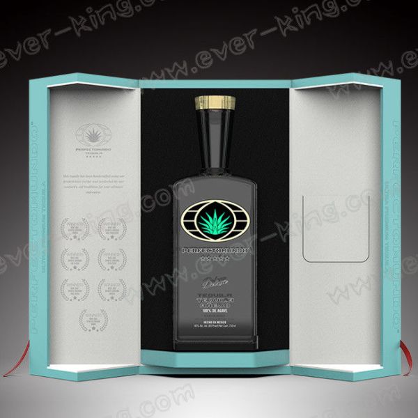 Square Shaped empty 750ML Glass Tequila Bottles