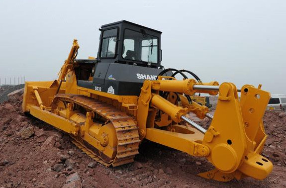 Shantui Brand 17T Bulldozer SD16, Power Tilt/ Angle Blade/ Straght Tilt Blade ROPS Cabin Dust Tight Door 148HP 110.5KW