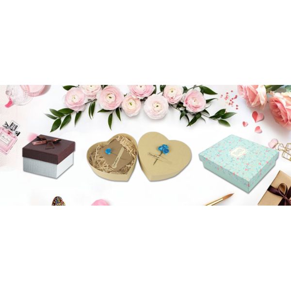 Custom High Quality Matt Laminated Foldable Cardboard Home Textiles Packaging Boxes